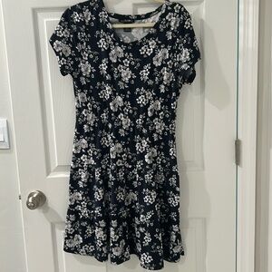 Cynthia Rowley size large mid length floral dress